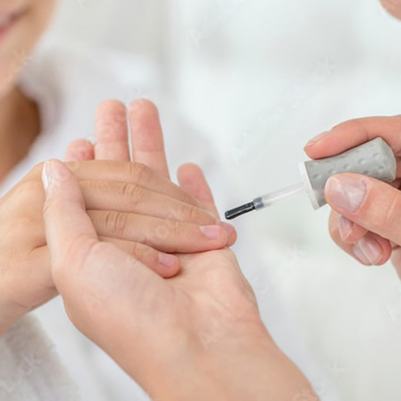 No-Chip Manicure